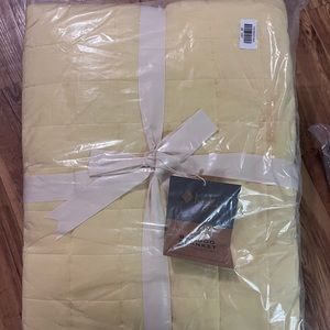 Kyte Baby Adult Blanket Daffodil